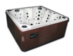 Гидромассажный спа-бассейн Viking Spa Tradition 2